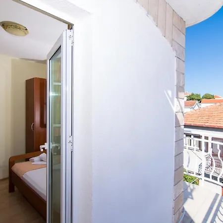 Jadran 2 Penzion Trogir