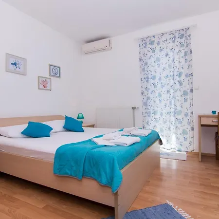 Jadran 2 Vendégház Trogir