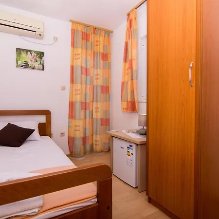 Jadran 2 * Trogir